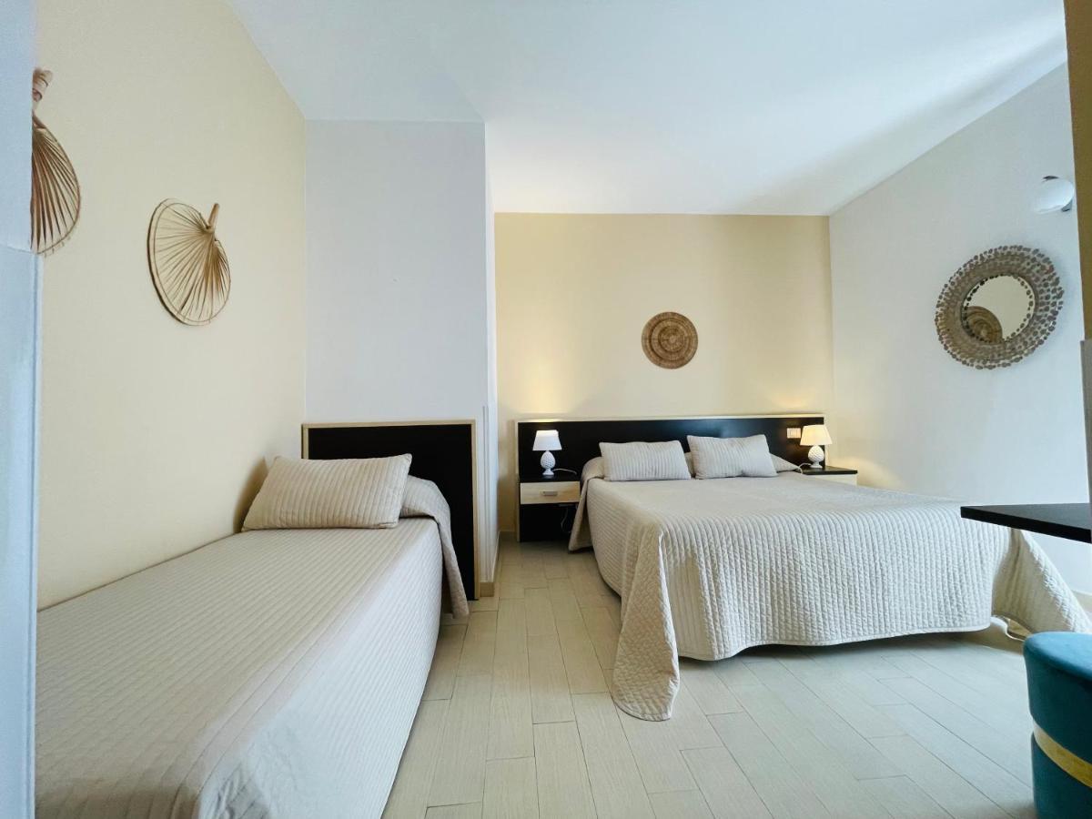 B&B Il Girasole Capo dʼOrlando Екстериор снимка
