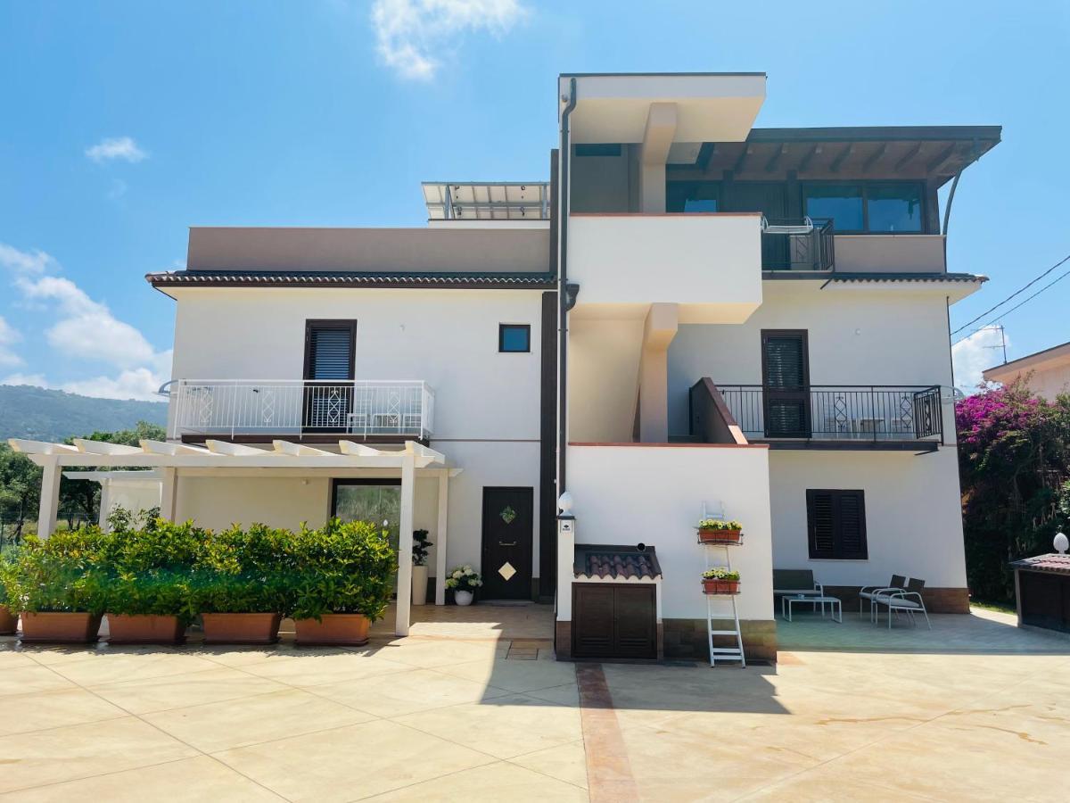 B&B Il Girasole Capo dʼOrlando Екстериор снимка
