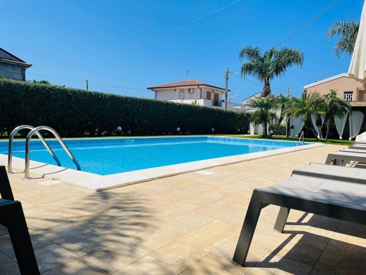 B&B Il Girasole Capo dʼOrlando Екстериор снимка
