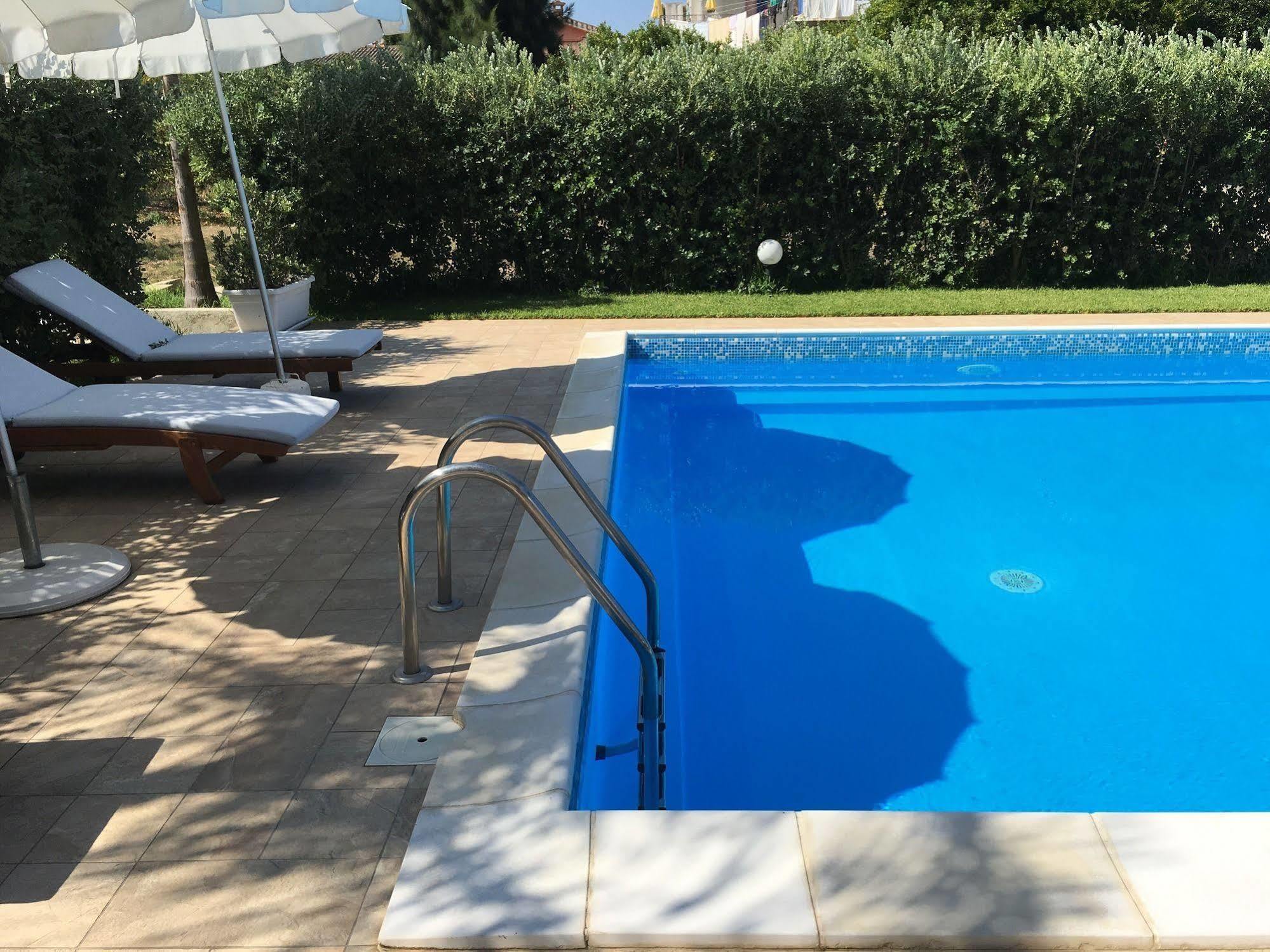 B&B Il Girasole Capo dʼOrlando Екстериор снимка